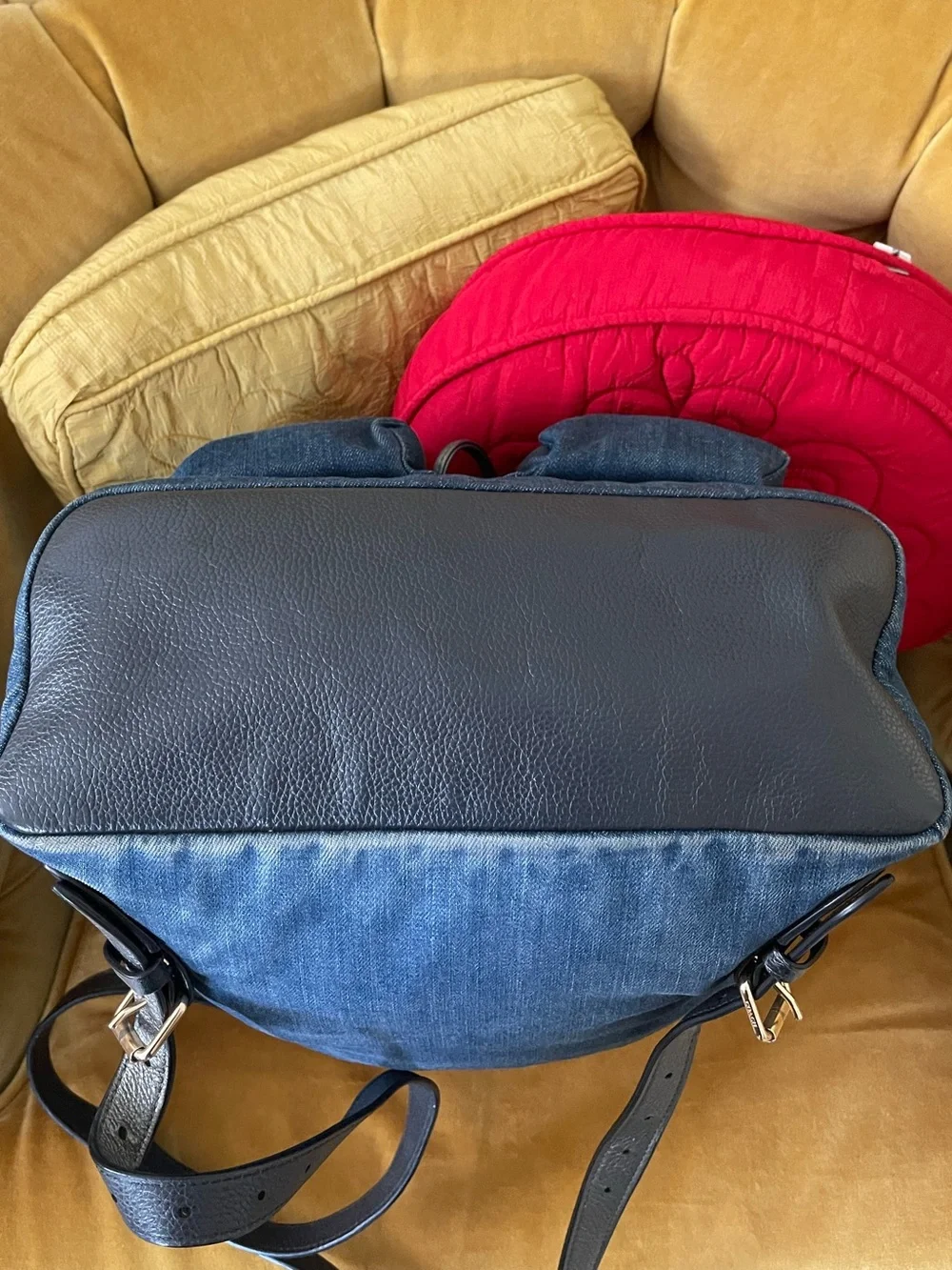 COACH Billie Blue Denim Leather Turnlock Drawstring Backpack F25883